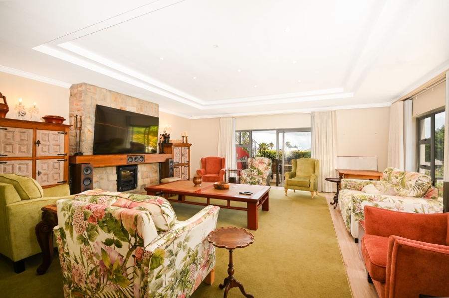 5 Bedroom Property for Sale in Greenways Golf Estate Western Cape